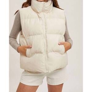 NEW BLUIVY zipper front puffer vest in ecru